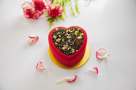 Caviar Ruby Cake _ Heart Shape